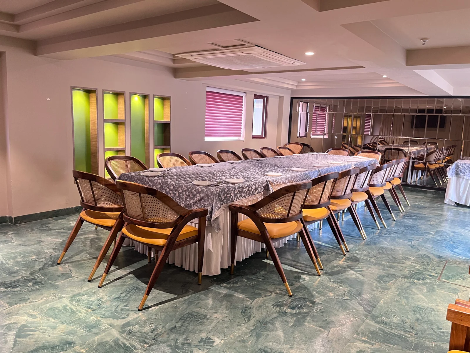 Hotel Rajshree & Spa